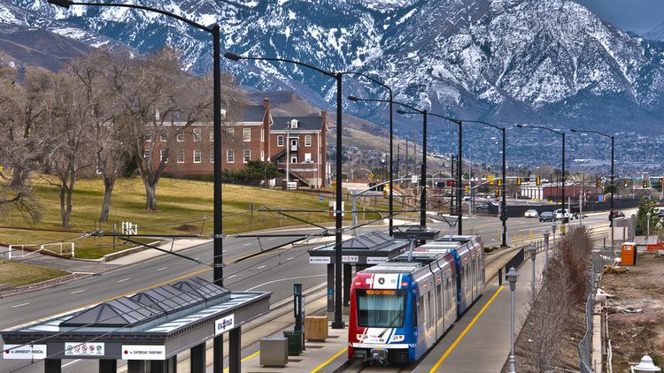 TRAX (light rail) Utah Rail System Finishes Ahead of Schedule and 300 Million Under