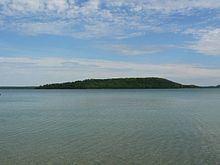 Treasure Island (Ontario) httpsuploadwikimediaorgwikipediacommonsthu