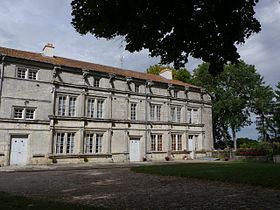 Étreval httpsuploadwikimediaorgwikipediacommonsthu