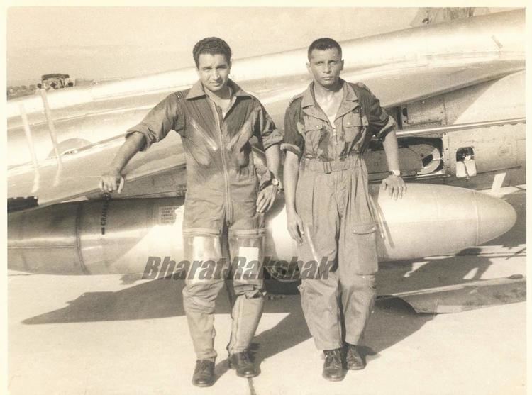 Trevor Keelor BharatRakshak Indian Air Force Sqn Ldr Trevor Keelor and Flt Lt V S