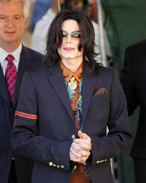 Trial of Michael Jackson Michael Jackson Pictures The Michael Jackson Trial Continues