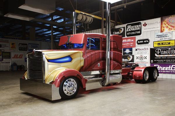 Trick My Truck A look at Lance Burks Kenworth before the iTrick My Trucki