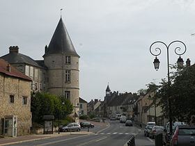 Trie-Château httpsuploadwikimediaorgwikipediacommonsthu