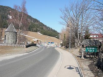 Triebener Tauern Pass httpsuploadwikimediaorgwikipediacommonsthu