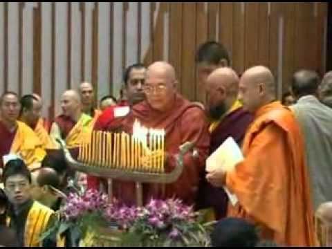 Trijang Chocktrul Rinpoche Kyabje Trijang Chocktrul Rinpoche carrying Buddhas Relics YouTube