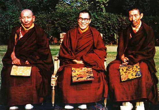 Trijang Lobsang Yeshe Tenzin Gyatso Trijang Rinpoches view on Shugden Dolgyal A trouble maker and