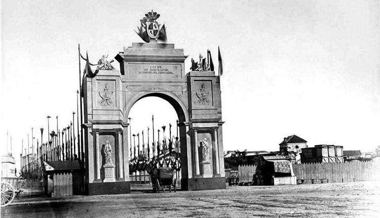 Triumphal arches for the arrival of Isabel II to Seville