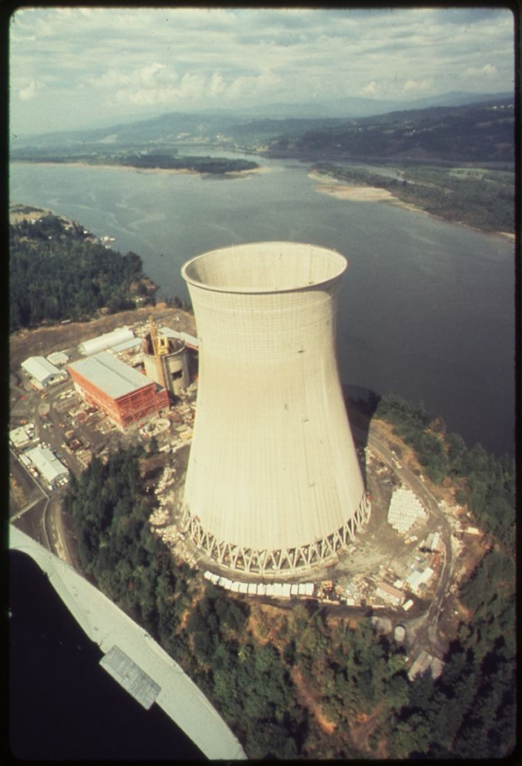 Trojan Nuclear Power Plant FileTHE TROJAN NUCLEAR POWER PLANT ON THE COLUMBIA RIVER FROM THE