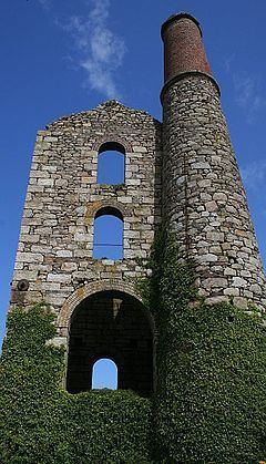 Troon, Cornwall httpsuploadwikimediaorgwikipediacommonsthu
