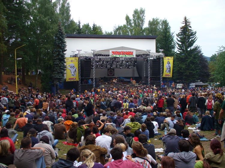Trutnov Open Air Music Festival FileTrutnov Open Air Festival stageJPG Wikimedia Commons