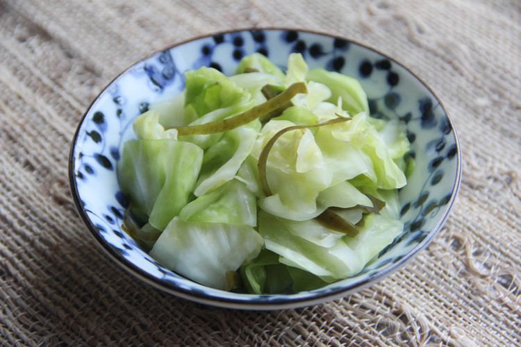 Tsukemono Tsukemono SaltPickled Cabbage Recipe Japanese Cooking 101
