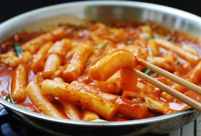 Tteok-bokki Tteokbokki Spicy Stirfried Rice Cakes Korean Bapsang