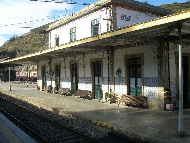 Tua railway station