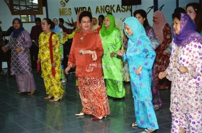 Tuanku Fauziah Majlis Ramah Mesra Badan Kebajikan Keluarga Angkatan Tentera BAKAT