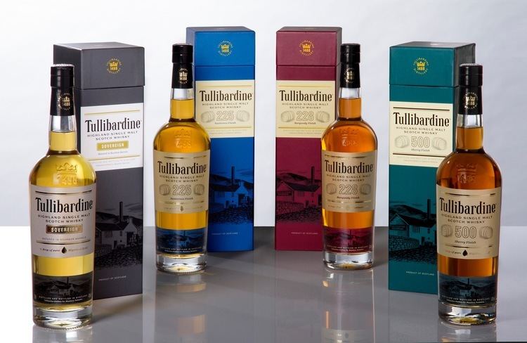 Tullibardine distillery Tullibardine Range Giftbox Whiskey Pinterest Ranges