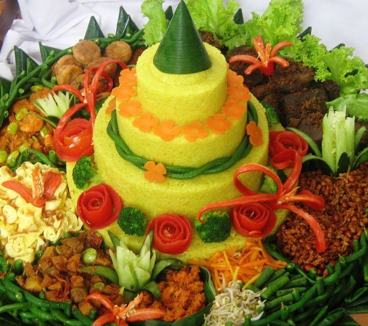 Tumpeng 1000 images about Tumpeng on Pinterest Javanese Jakarta and