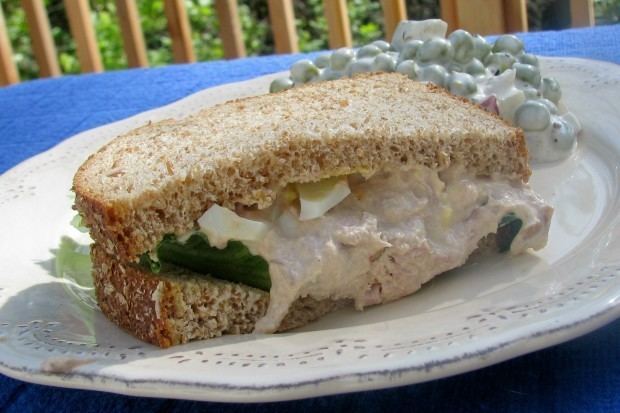 Tuna fish sandwich My Moms Tuna Fish Sandwich Recipe Foodcom