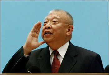 Tung Chee-hwa Tung Cheehwa resigns as HK chief executive