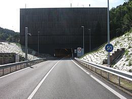 Tunnel Maurice-Lemaire httpsuploadwikimediaorgwikipediacommonsthu