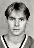 Tuomas Grönman wwwhockeydbcomihdbphotostuomasgronman19973