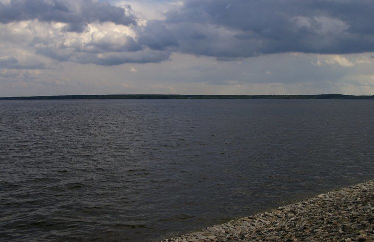 Turawskie Lake httpsuploadwikimediaorgwikipediacommons33