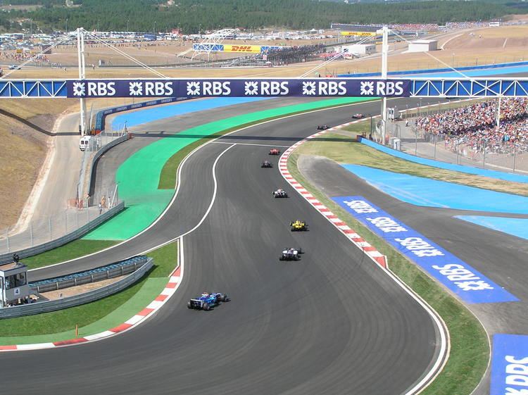 Turkish Grand Prix FileFirst corner 2005 Turkish Grand Prixjpg Wikimedia Commons