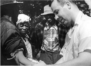 Tuskegee syphilis experiment httpsuploadwikimediaorgwikipediacommonsthu