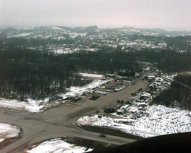 Tuzla Air Base wwwglobalsecurityorgmilitaryfacilityimagestu