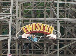 Twister (roller coaster) httpsuploadwikimediaorgwikipediaenthumb4