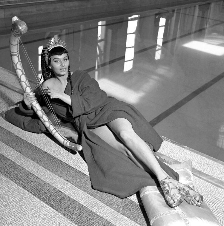Two Nights with Cleopatra Sophia Loren At Two Nights with Cleopatra From 1954 Photoshoot