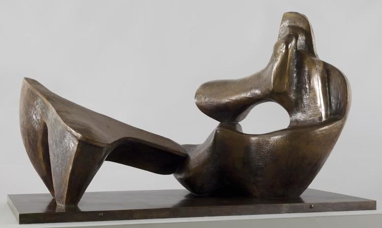 Two-Piece Reclining Figure: Points Two Piece Reclining Figure No939 Henry Moore OM CH 1968 cast c