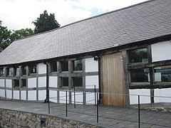 Ty Coch Cruck Barn, Llangynhafal, Denbighshire httpsuploadwikimediaorgwikipediacommonsthu