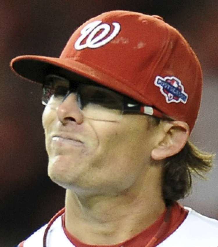 Tyler Clippard A39s new reliever Clippard will likely fill in as closer