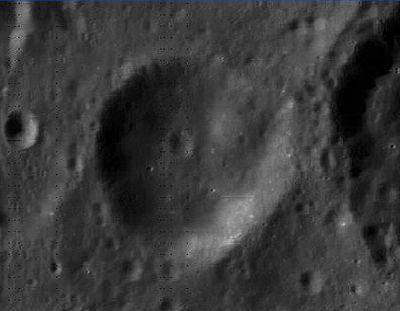 Tyndall (lunar crater)