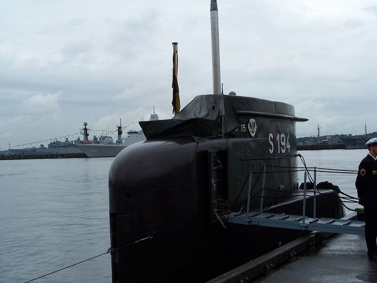 Type 206 submarine