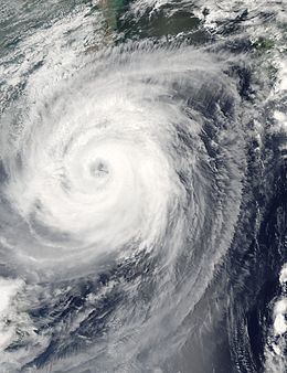 Typhoon Aere (2004) httpsuploadwikimediaorgwikipediacommonsthu