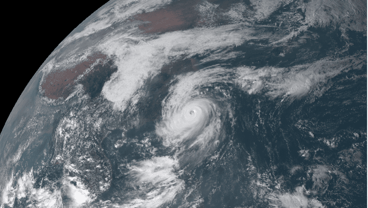 Typhoon Dujuan (2015) imagesgawkercom1450829018661775939cscaleflp