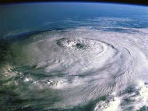 Typhoon Dujuan (2015) TYPHOON DUJUAN TAIWAN ALERT 175 MPH YouTube