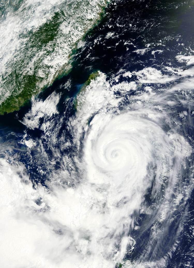 Typhoon Goni (2015) Typhoon Goni batters Okinawa heads for Kyushu The Japan Times