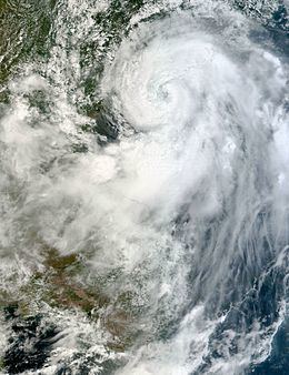 Typhoon Kai-tak (2012) httpsuploadwikimediaorgwikipediacommonsthu