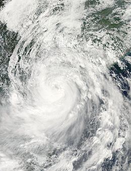 Typhoon Kalmaegi (2014) httpsuploadwikimediaorgwikipediacommonsthu