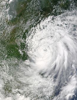 Typhoon Krovanh (2003) httpsuploadwikimediaorgwikipediacommonsthu