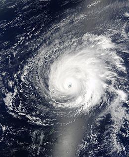 Typhoon Kujira (2003) httpsuploadwikimediaorgwikipediacommonsthu