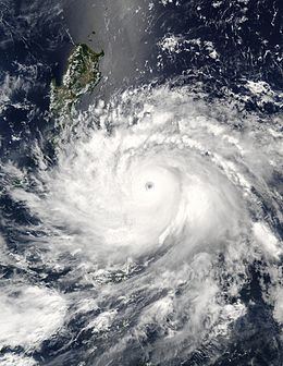 Typhoon Nida (2004) httpsuploadwikimediaorgwikipediacommonsthu