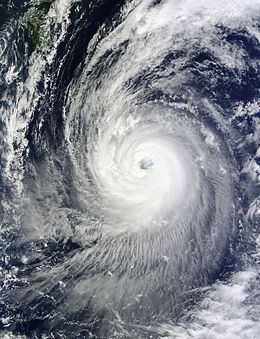 Typhoon Phanfone (2014) httpsuploadwikimediaorgwikipediacommonsthu
