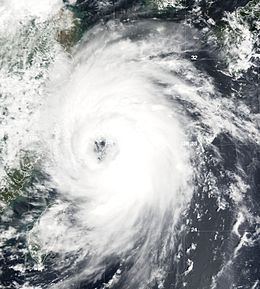 Typhoon Prapiroon (2000) httpsuploadwikimediaorgwikipediacommonsthu