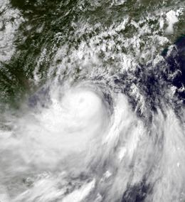 Typhoon Vera (1983) httpsuploadwikimediaorgwikipediacommonsthu