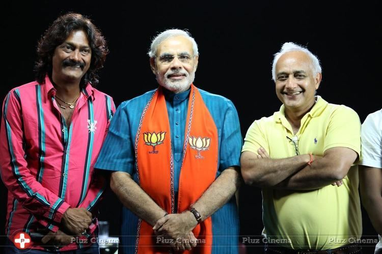 U. K. Senthil Kumar Cinematographer UK Senthil Kumar With Modi Photos Tamil