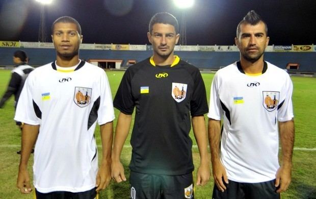 Ubiratan Esporte Clube Ubiratan coloca camisetas venda para torcedores de Dourados