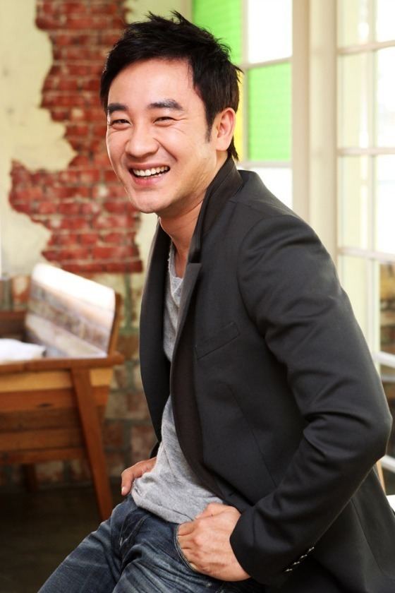 Uhm Tae-woong Uhm Taewoong Dramabeans Korean drama episode recaps